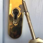 key open the door emergency